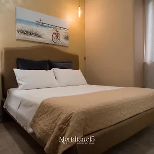 https://meridiano-15.taorminaitalyhotels.com